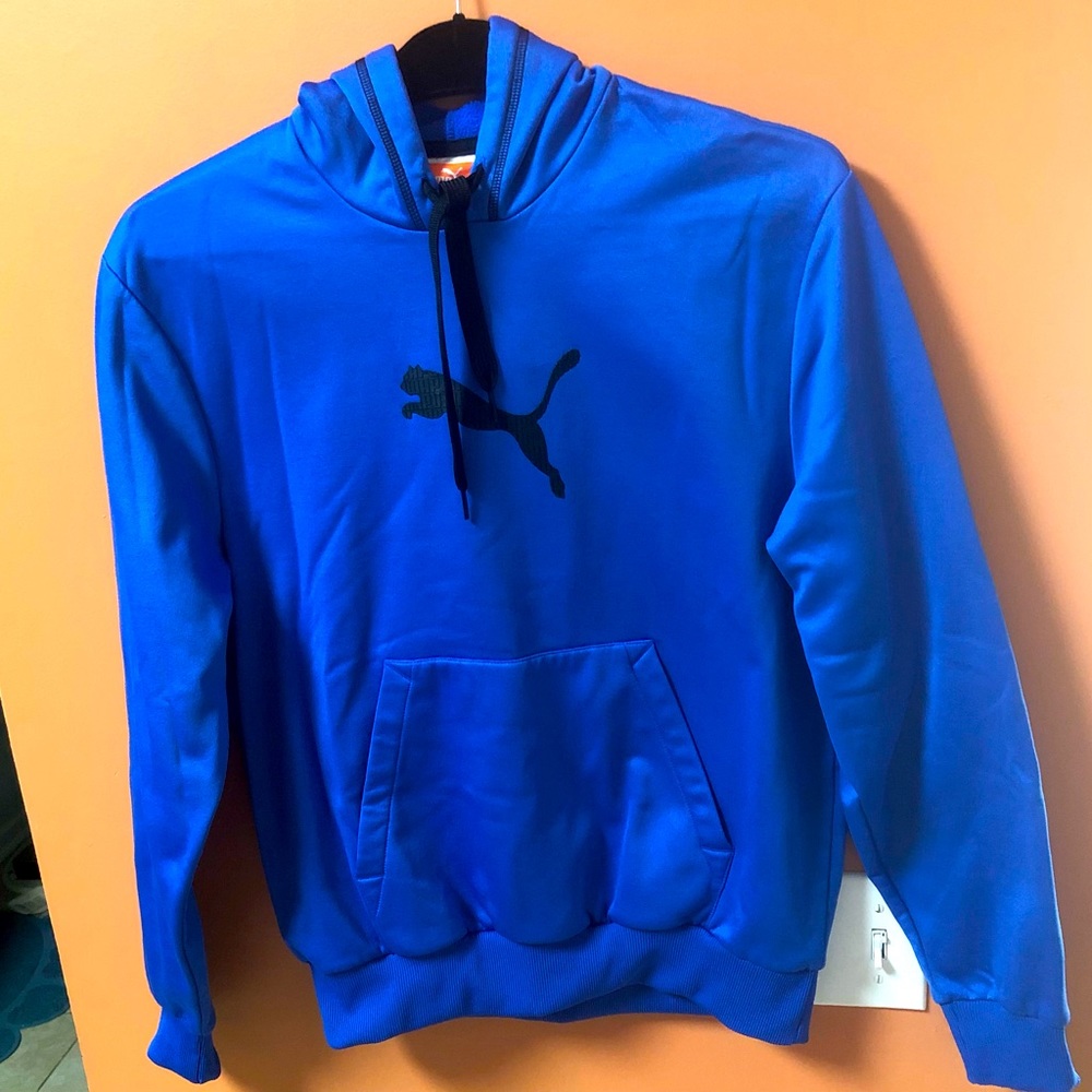 - PUMA Blue Hooded Sweater Boy  Sz‎ S